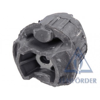 Travers Takozu W211 Arka; Arka Taraf